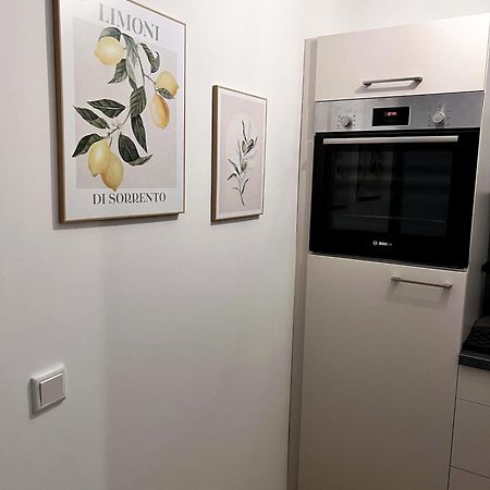 Zentrale Wohlfuehloase Mit Parkplatz Apartamento Osnabrück Exterior foto